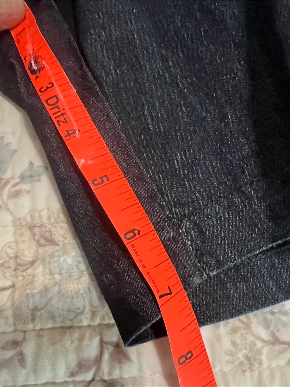 Lee Riders Mid Rise Jean Shorts - Picture 7 of 7